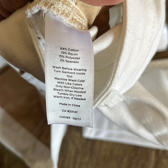 Talbots Flawless White High Rise Jegging Ankle Pants Size 4P - Picture 9 of 13